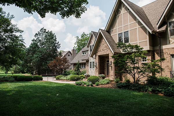 georgian style hardscaping